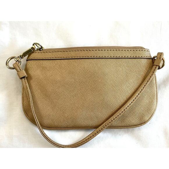 Calvin Klein Clutch Wristlet Champagne Color NWOT 7" x 4" - Picture 2 of 4